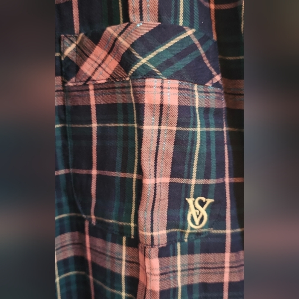 Victoria's Secret - NEW Plaid Shimmery Lightweight Pajama Top - Just the top!​​​ - Picture 3 of 8
